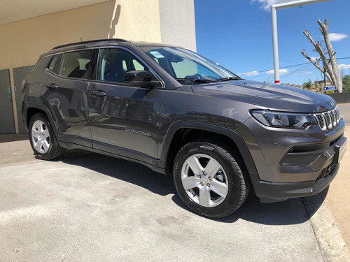 Imagen 14 de 15 de Jeep Compass Sport 1.3t 6at 4x2