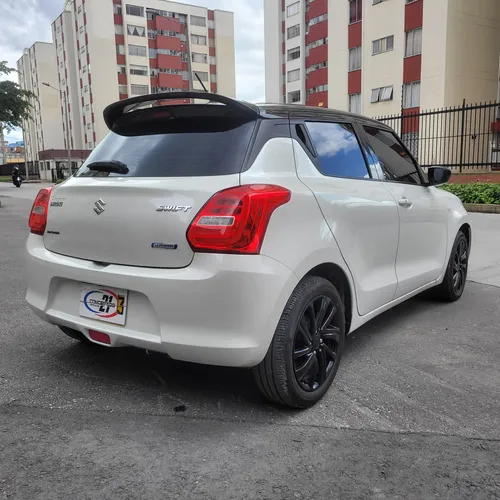 Suzuki Swift 1.2 Hybrid 2Wd