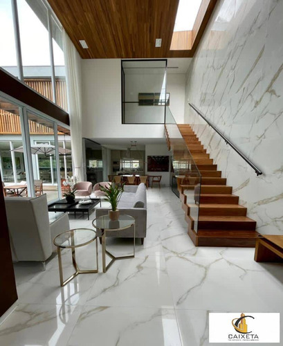 Imagem 4 de 13 de Casa Mobiiada A Venda Condominio Alpha Sitio - 857