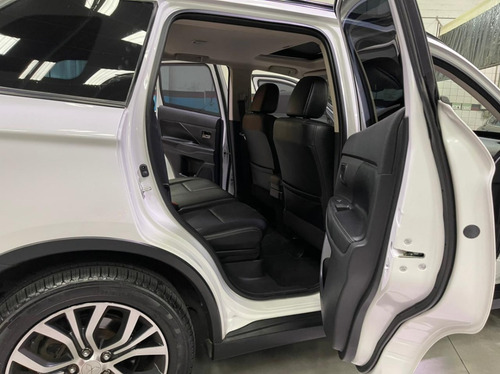 Imagem 5 de 10 de Mitsubishi Outlander