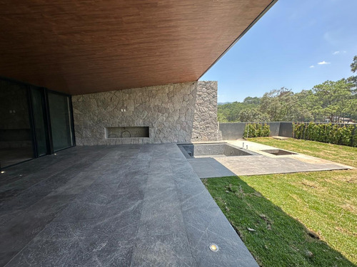 Estrena Casa En Avándaro Con Vista Al Bosque