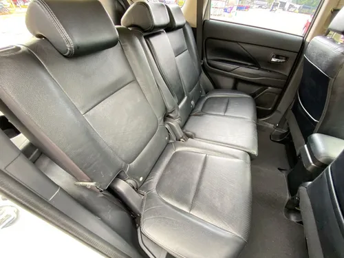 Mitsubishi Outlander 3.0 Kaiteki