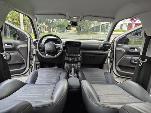 Citroën C4 Cactus 1.6 Shine Turbo Aut