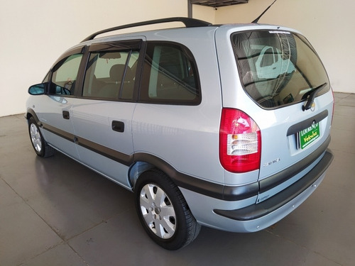 Imagem 4 de 12 de Chevrolet Zafira 1.8 Flex Automática Expression Completa