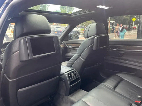 BMW Serie 7 3.0 730i F01