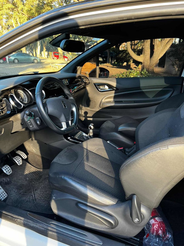 Imagen 9 de 12 de Citroën Ds3 2013 1.6 Vti 120 So Chic