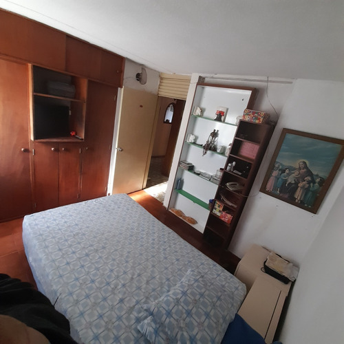 Imagen 8 de 8 de Apartamento En El Valle. Amoblado, Piso Bajo. Avenida Principal. Gran Oferta. Estacionamiento Techado Con Vigilancia. Gran Oportunidad