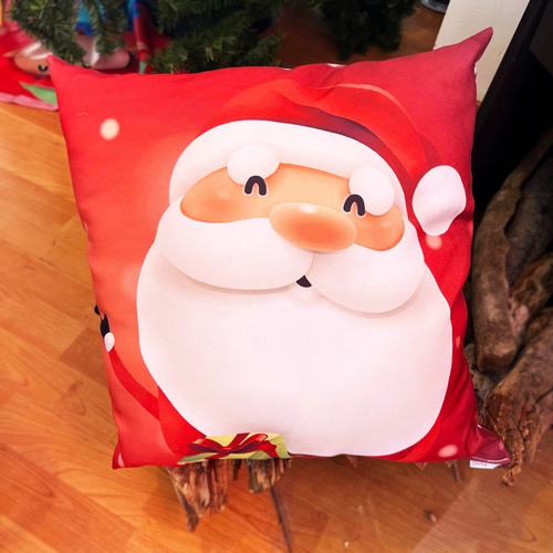 De 3 Cojines Béla Navideños Doblevista 40cm Alto X 40cm Color Santa Claus
