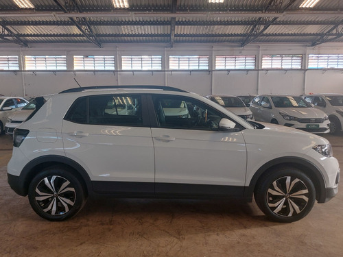 Volkswagen T-Cross 1.0 200 TSI TOTAL FLEX AUTOMÁTICO