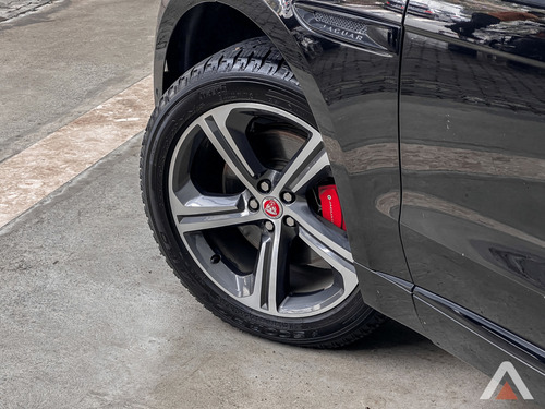Jaguar F-PACE 3.0 V6 SUPERCHARGED S AWD 4P AUTOMÁTICO