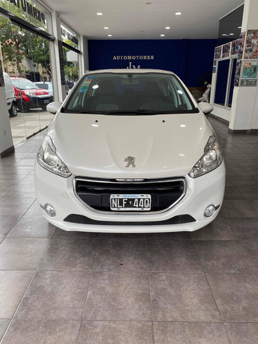 Peugeot 208 1.5 Allure 2014