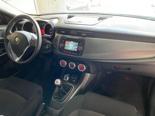 Alfa Romeo Giulietta Sprint - 54.000 Kms - Año 2016