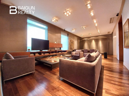 Departamento 2 Ambientes Con Cochera En Venta En Puerto Madero