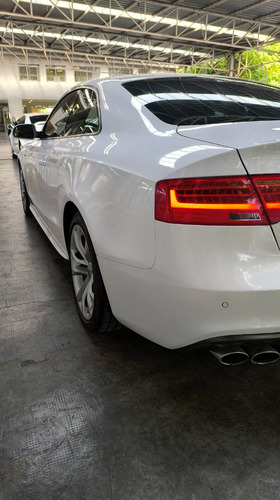 Audi S5 3.0 V6 S-tronic Quattro