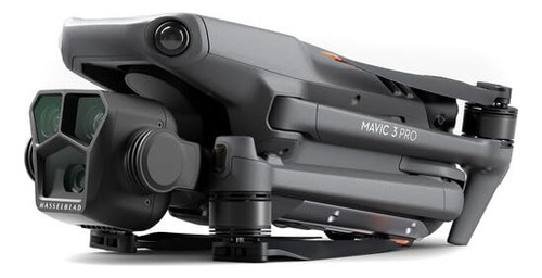Drone Dji Mavic 3 Pro Con Fly More Combo Y Triple Cámara Plateado