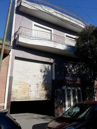 Excelente Galpón Con Oficinas 900 M2