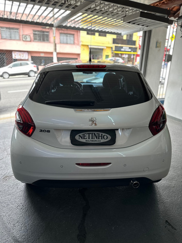 Peugeot 208 1.6 16v Griffe Flex Aut. 5p