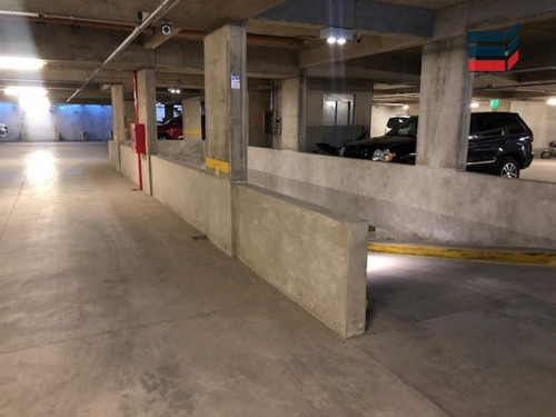 Imagen 2 de 6 de Cochera En Venta - Centro De Lujan