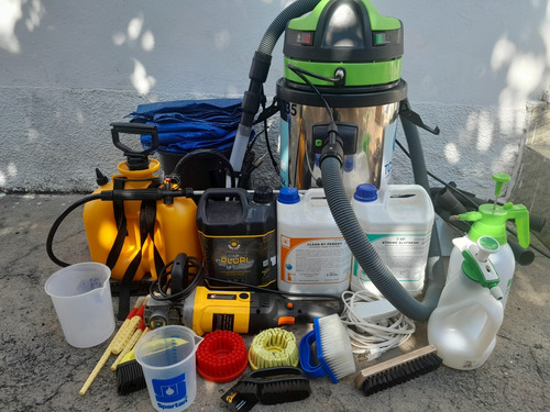 Vendo Kit De Higienização De Estofados Completo R$ 3 800,00.