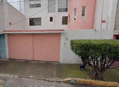 Casa De 3 Niveles A Precio Accesible En Agricola Oriental