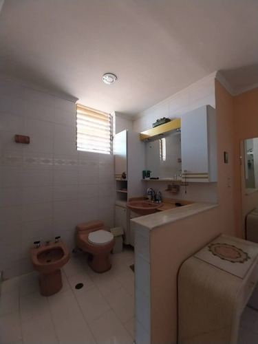 Venta Casa Urb Andres Bello Maracay Estado Aragua Código 241059