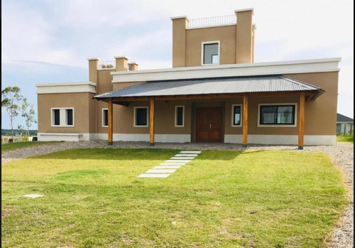 Casa 3 Dormitorios Con Renta En Mirador De La Tahona