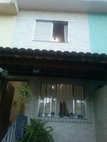 Imagem 11 de 12 de Sobrado Lindo Com 2 Dormitorios Grandes Com Armarios, Sala Com 2 Ambientes, Cozinha Grande Com Armarios, Espaço Gourmet, Garagem Para 3 Automoveis Com 2 Portoes Automaticos. - 1291 - 2691546