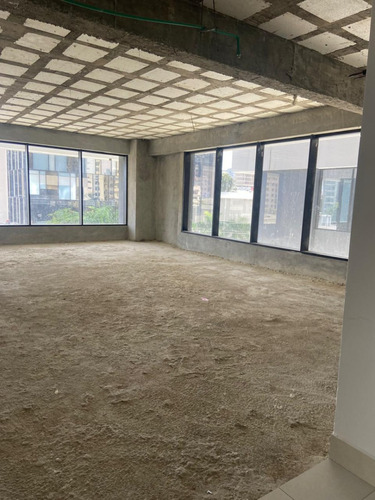 Locales En Obra Gris En Torre Corporativa En Piantini Nueva Dos Torres De 15 Niveles