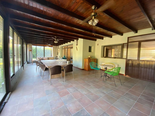 Casa De 3 Dormitorios Con Pileta - Country Cerrado - Aldea