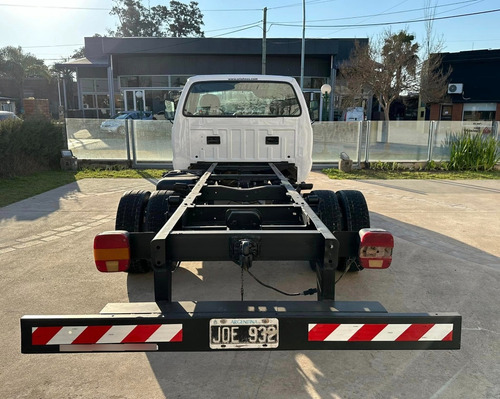 Ford F 4000 C/s Cummins Euro Meciii 3.9 Tdi 4x4 Xl Año 2011