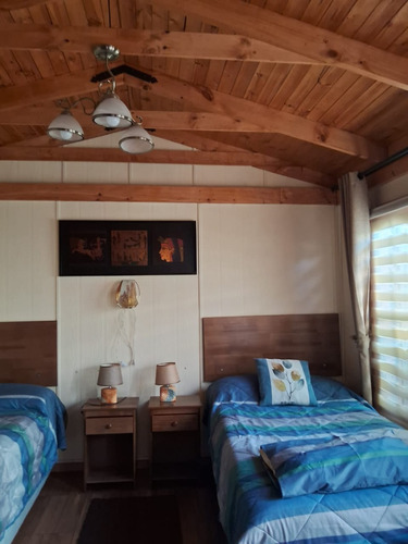 Arriendo De Habitación Mensual O Casa Completa .