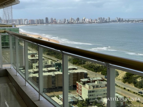 Imagen 1 de 30 de Piso Alto En Le Jardin, 3 Suites Más Dependencia