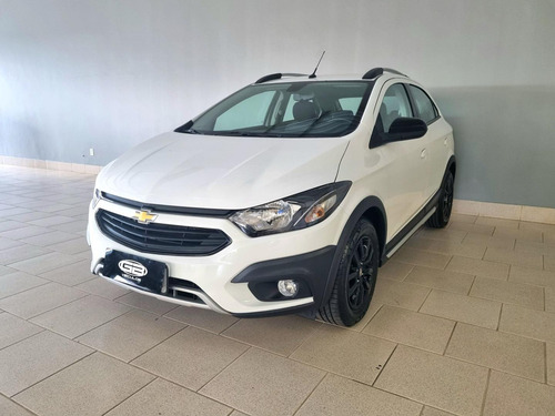 Chevrolet Onix 1.4 Mpfi Activ 8v Flex 4p Aut