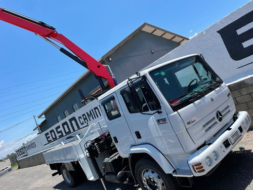 Imagem 4 de 25 de Mercedes Benz Mb 1718 Cab Dupla 7 Lugares Munck Palfinger