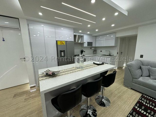 Apartamento En Venta El Rosal Jose Carrillo Bm Mls #25-5162