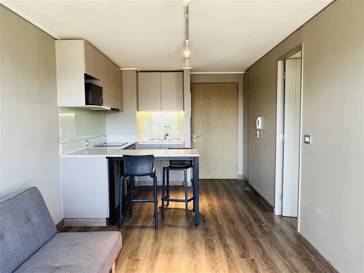 Imagen 3 de 12 de Departamento En Arriendo. A Pasos De Metro Irarrazaval. 1d1b
