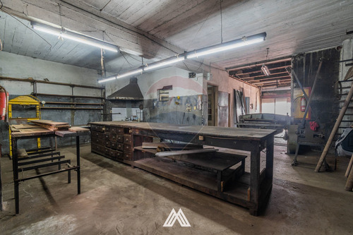 Venta Local Comercial 218 M2