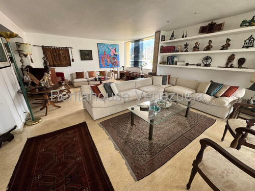 Apartamento Duplex En Venta - Urb. La Castellana.