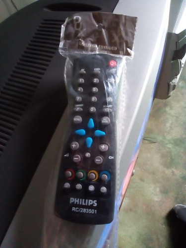 Imagen 7 de 7 de Televisor Philips 19 Pulgadas Control Remoto