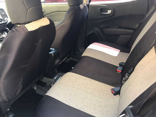 Imagem 6 de 10 de Fiat Toro 1.8 16v Evo Flex Freedom 4x2 2018