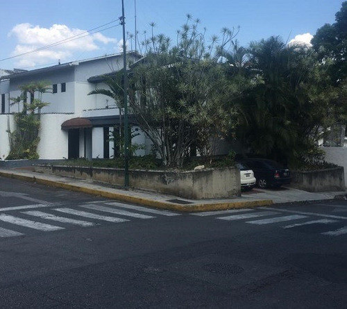 Imagen 1 de 22 de Se Vende Local 415m2 Los Palos Grandes 5191