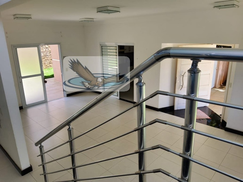Casa A Venda No Bairro Itatiba Country Club Em Itatiba - Sp. - Ca2549-1