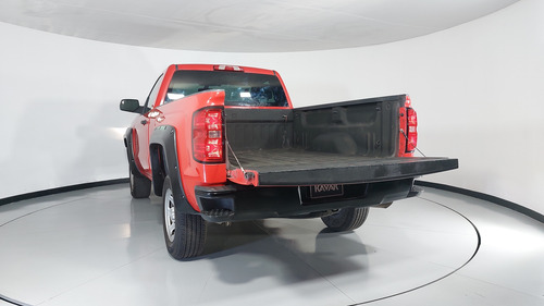 Chevrolet Silverado 1500 4.3 1500 CAB REG F V6 AT