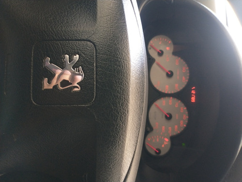 Imagen 6 de 6 de Peugeot Partner 2014 1.6 Hdi Furgon Presence Aa