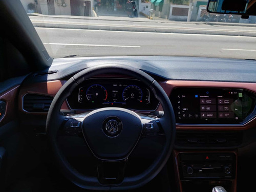 Imagem 6 de 13 de Volkswagen T-cross 2021 1.0 Comfortline 200 Tsi Aut. 5p