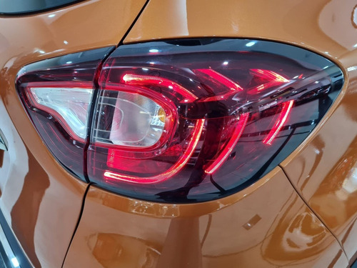 Imagem 16 de 20 de Renault Captur 1.6 16v Sce Intense 2018