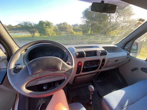 Renault Master Furgon Corto 2005