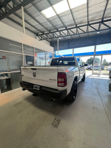 RAM 1500 5.7 Laramie Atx V8
