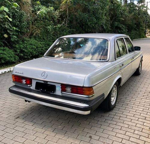 Imagem 5 de 7 de Mercedes 280 E