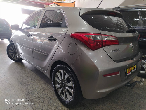 Imagem 7 de 9 de Hyundai Hb20 1.0 Comfort 12v Flex 4p Manual